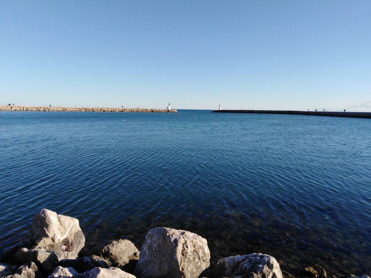 Jolis Studios Vue Sur Mer Port, Etangs Et Canaux Residence Rivercity Carnon-Plage Exteriör bild