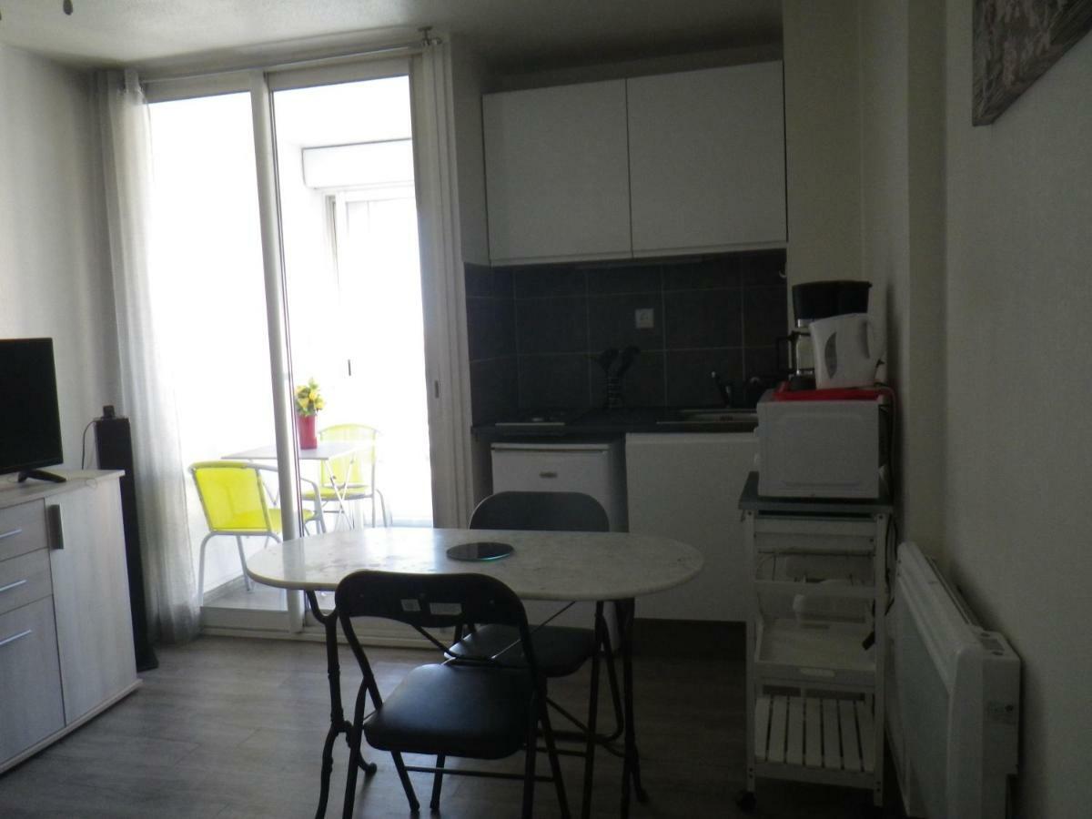 Jolis Studios Vue Sur Mer Port, Etangs Et Canaux Residence Rivercity Carnon-Plage Exteriör bild